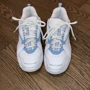 Shoes. Reebok DMX. White with blue highlights.